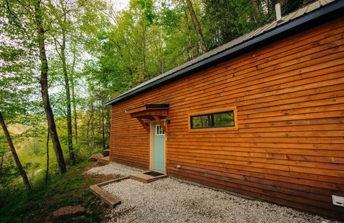 Rogers Cabin | The Taoist by The Hideaways