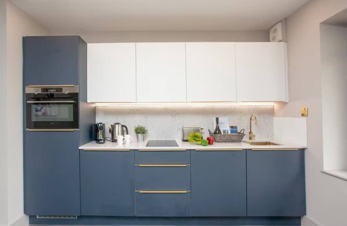 Down Thomas House | The Tawny - Three Bedroom House, Sleeps 6