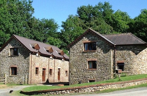 Whitland Cottage | The Tower - sleeps 3 guests in 1 bedroom