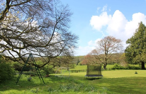 Whitland Cottage | The Tower - sleeps 3 guests in 1 bedroom