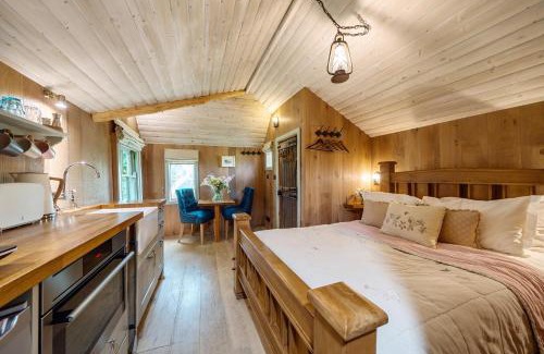 Kingsbridge House | The Treehouse at Salcombe Farm