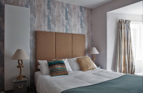 Sheringham Bed & Breakfast | The Two Lifeboats