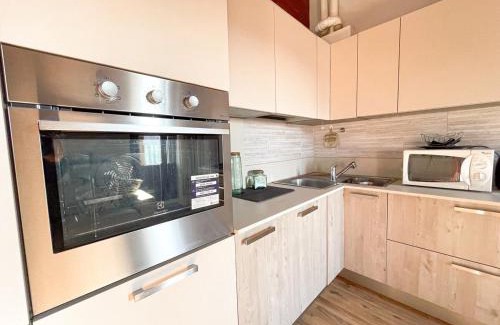 Gorla Apartment | The Urban Nest 2, Spacious, wifi and near the red metro