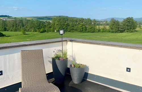 Eichenzell Apartment | The vacation apartment with far-reaching views on the edge of the Rhön
