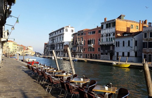 Cannaregio Apartment | The Venetian House with a view of the Cannaregio canal IT027042C2DHCNX36U