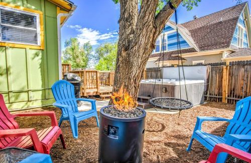 Colorado Springs House | The Vibrant Victorian Hot Tub & Fire Pit in OCC