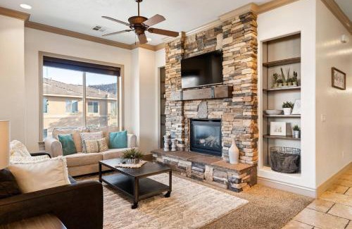 St. George House | The View - Resort Amenities & Epic Views