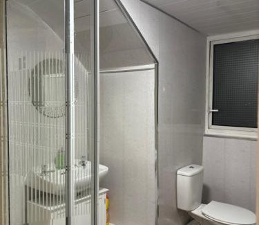 Handsworth House | The Vines Guest House