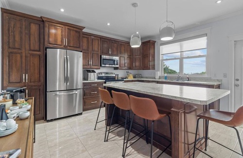 Quidi Vidi House | The Vista at Quidi Vidi - Stunning Views & Trails