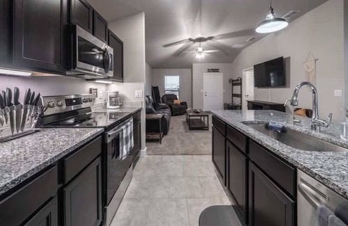 Lubbock House | The Wander Inn - 3BR/2BA - New Construction