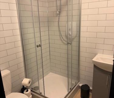 Tempsford Hotel | The Wheatsheaf in Tempsford
