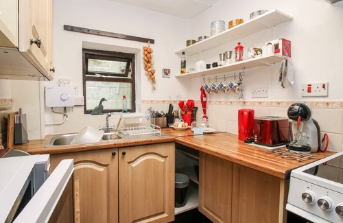 Church Stretton Cottage | THE WHEELHOUSE AT DUDGELEY MILL, pet friendly in All Stretton