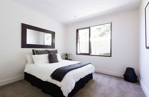 Musannah House | The white beach