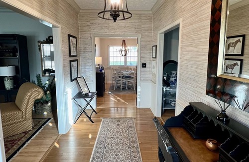 Nicholasville House | The “White House” in the Bluegrass