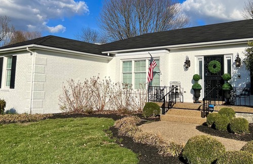 Nicholasville House | The “White House” in the Bluegrass
