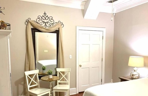 Winder House | The White Oak; private bed/bath, separate entrance