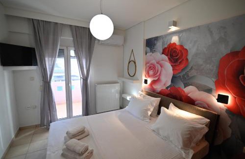 Larissa Apartment | THE WHOLE PACKET A4 center with parking