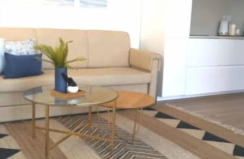 Ashkelon Apartment | “The Wind of the Waves” - a luxury seaside vacation, The building has a year-round indoor pool, gym, sauna and jacuzzi (in winter). The beach is 1 minute walk away, and the marina recreation complex is also next to the apartment.