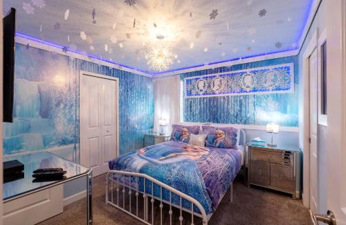 Davenport House | Thematic Home with Private Pool Spa Game Room