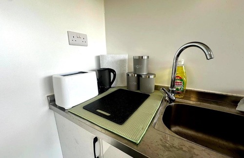 Coleraine Apartment | This dome house is a 2 bedroom(s), 2 bathrooms, located in Causeway Coast and Glens, Northern Ireland.