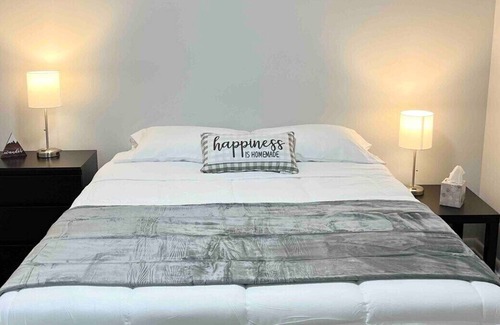 Reston Apartment | This guest suite is a 1 bedroom(s), 1 bathrooms, located in Reston, VA.