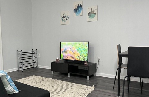 Reston Apartment | This guest suite is a 1 bedroom(s), 1 bathrooms, located in Reston, VA.
