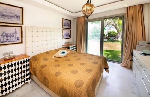 Golturkbuku House | This house is a 1 bedroom(s), 3 bathrooms, located in Bodrum, Muğla.