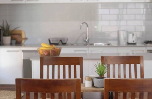 Eureka House | This house is a 2 bedroom(s), 1 bathrooms, located in Eureka, VIC.