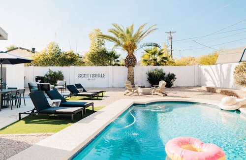 Papago Parkway Other | This house is a 3 bedroom(s), 2 bathrooms, located in Scottsale, AZ.
