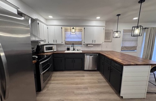 Maize House | This house is a 5 bedroom(s), 3 bathrooms, located in Maize, KS.