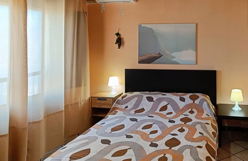 Vittoria House | This spacious Sicilian-style vacation home with private pool is located in the middle of a 20,000 m²