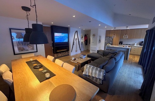 Thredbo Apartment | Thredbo Penthouse Aprmt (suitable for 2 families) nCentral Village Location