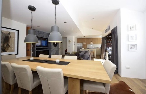 Thredbo Apartment | Thredbo Penthouse Aprmt (suitable for 2 families) nCentral Village Location