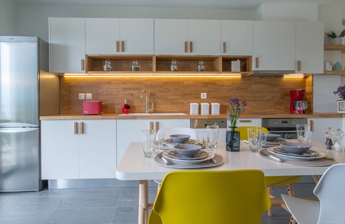 Melissi Apartment | Three Bedroom Melissi Villa with Sea View