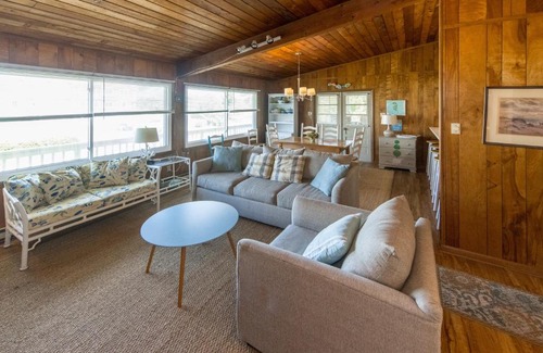 Sandbridge House | Three Knots
