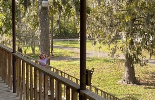 Lottie House | Three Mile Lake -WATERFRONT and completely Furnished lake house .
