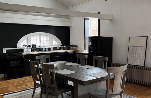 Troy House | Three Story Charm: Downtown Luxe