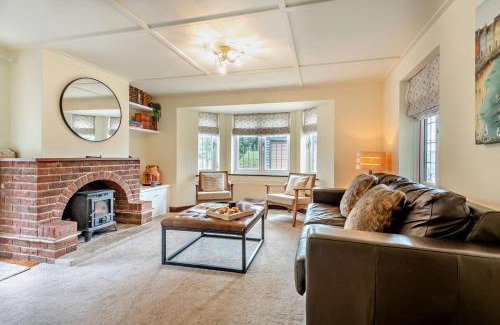 Bournemouth House | Throop House Cottage - Bournemouth