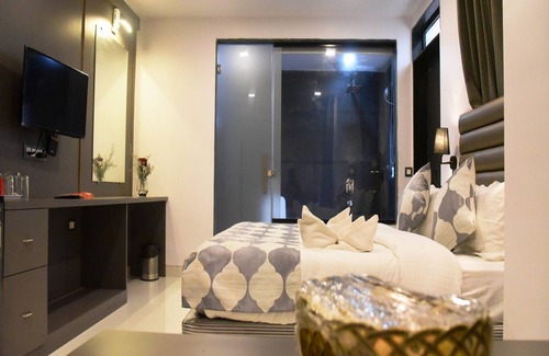 Calangute Hotel | Ticlo Resort