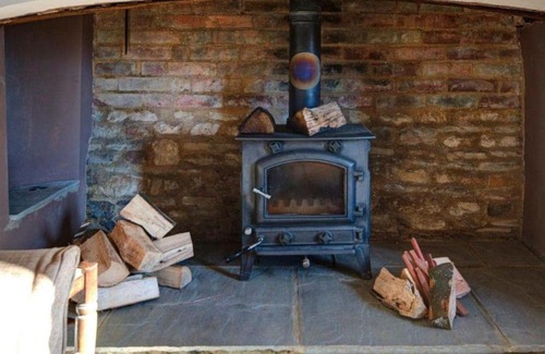 Cheltenham House | Tiesel & Truffles Cottages