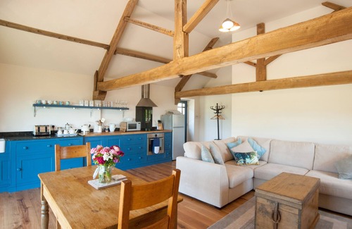 Kingston St Mary Cottage | Tilbury View - a holiday cottage that sleeps 2 guests in 1 bedroom