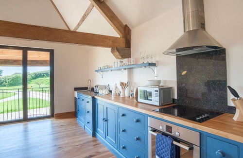 Kingston St Mary Cottage | Tilbury View - a holiday cottage that sleeps 2 guests in 1 bedroom