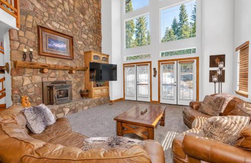 Shaver Lake House | Timber Lodge - 5 Min to Shaver Lake