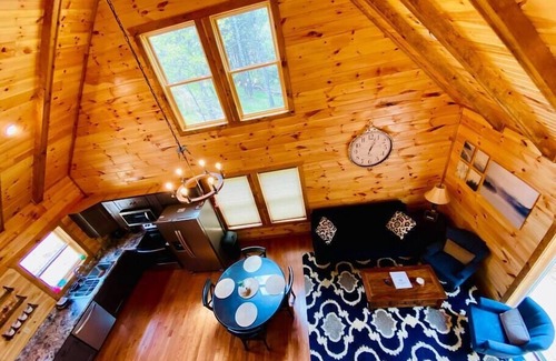 Rogers Cabin | Timberview Cabin | RRG-LUX | hot tub