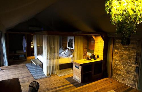 Windhoek Cabin | TimBila Safari Lodge