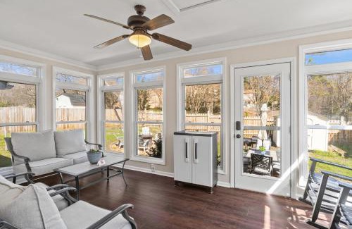 Northeast Raleigh House | Time To Relax in Raleigh