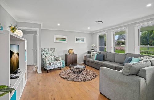 East Bowral House | Time2Reflect - the most relaxing Bowral getaway!