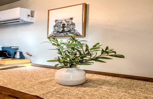 Harrison Cabin | Tiny Excursion Cabin 2 - Ontario Outpost