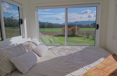 Kangaroo Valley House | Tiny Home, Big Views - Farm Stay in Kangaroo Valley