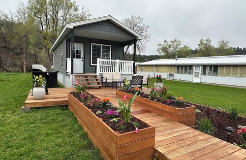 Hulett Cabin | Tiny Home Cabin with Wyoming Modern Frontier style in the town of Hulett